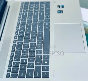 New Laptop HP Pavilion 10 16GB Intel Core i7 SSD 512GB