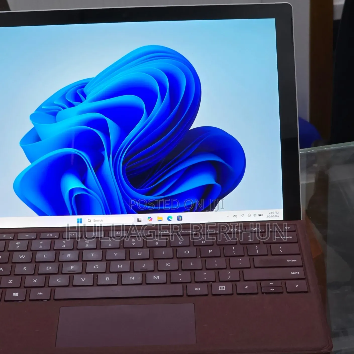New Laptop Microsoft Surface Pro 6 8GB Intel Core i5 SSD 128GB