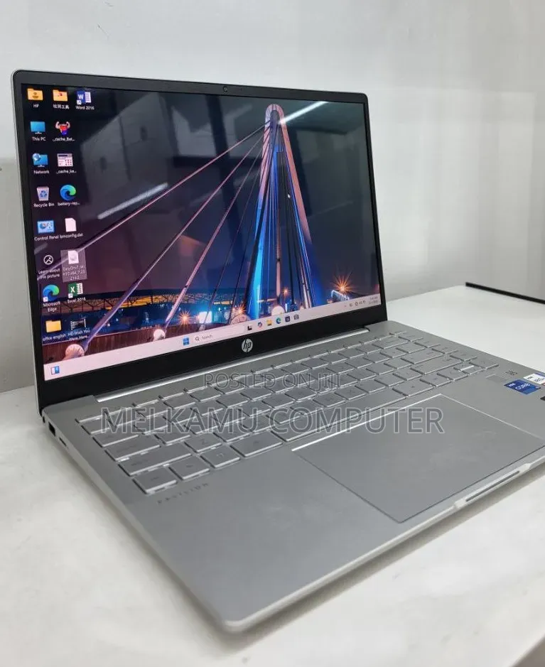 New Laptop HP Pavilion 15 16GB Intel Core i5 SSD 512GB