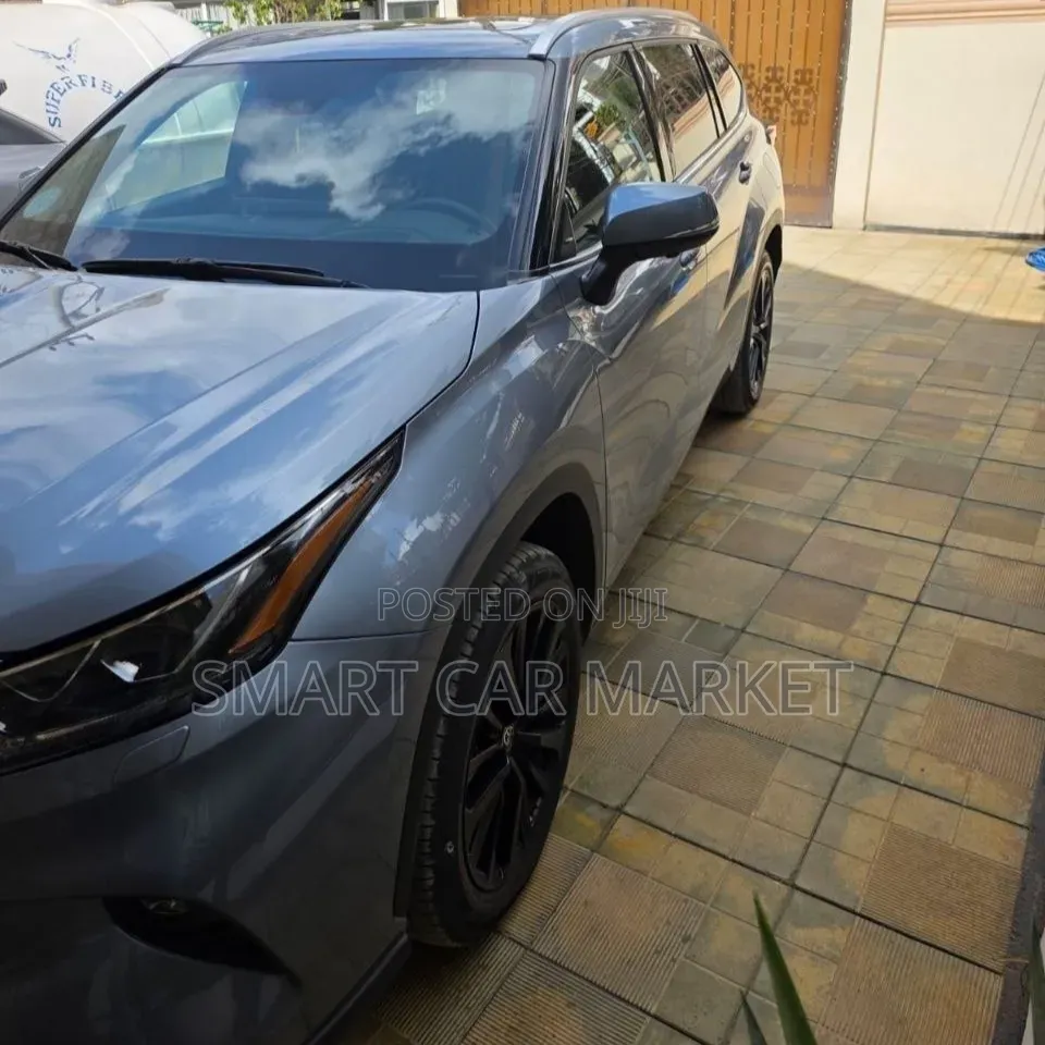 New Toyota Highlander 2023 Blue