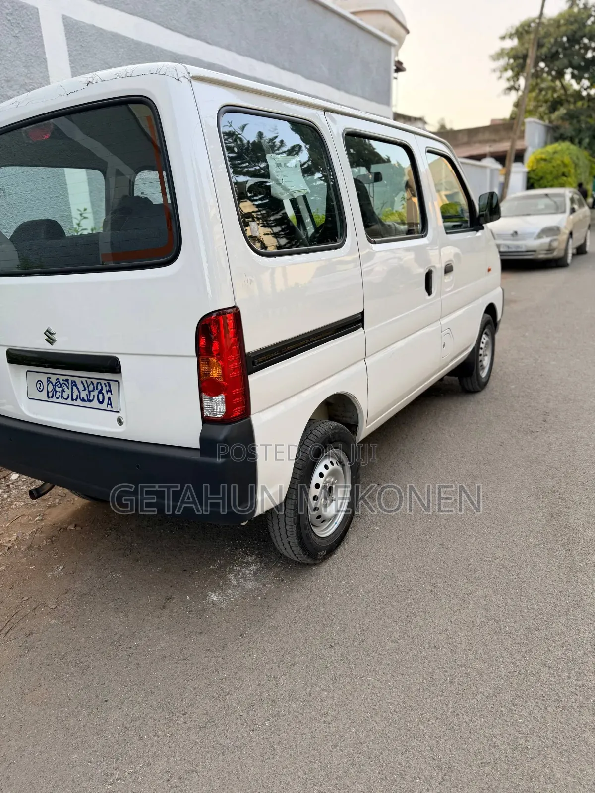 Suzuki Eeco 2025 White
