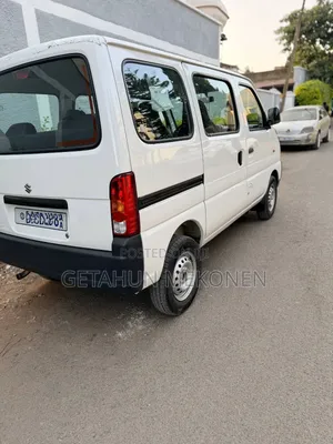 Suzuki Eeco 2025 White