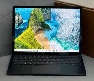 New Laptop Microsoft Surface Laptop 2 8GB Intel Core i5 SSD 256GB