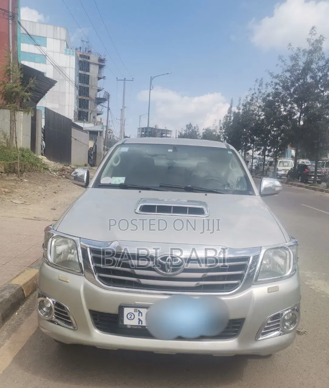Toyota Hilux 2012 Gold