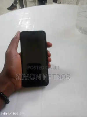 New Hisense A1 32 GB Green