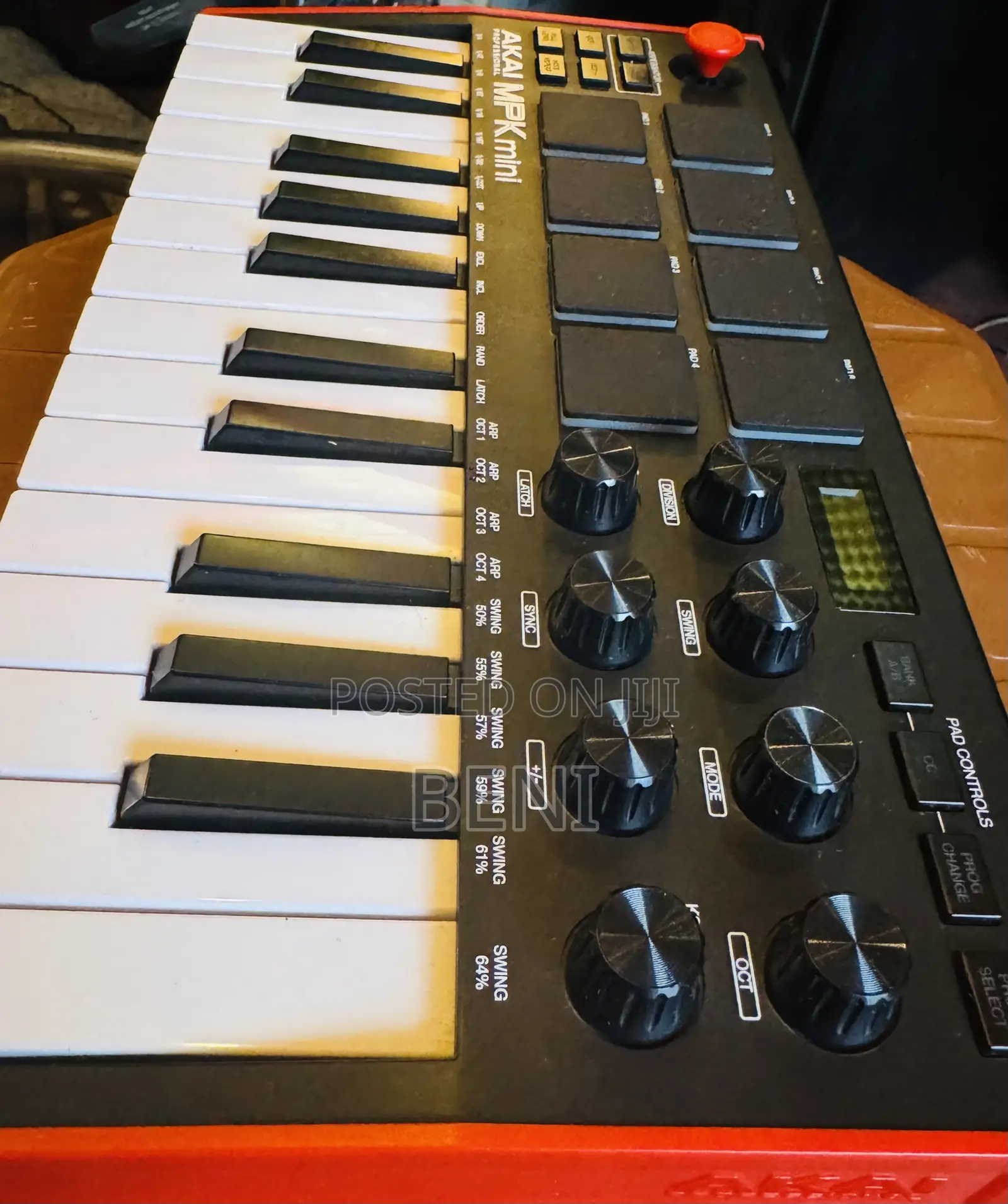 Akai Midi Keyboard