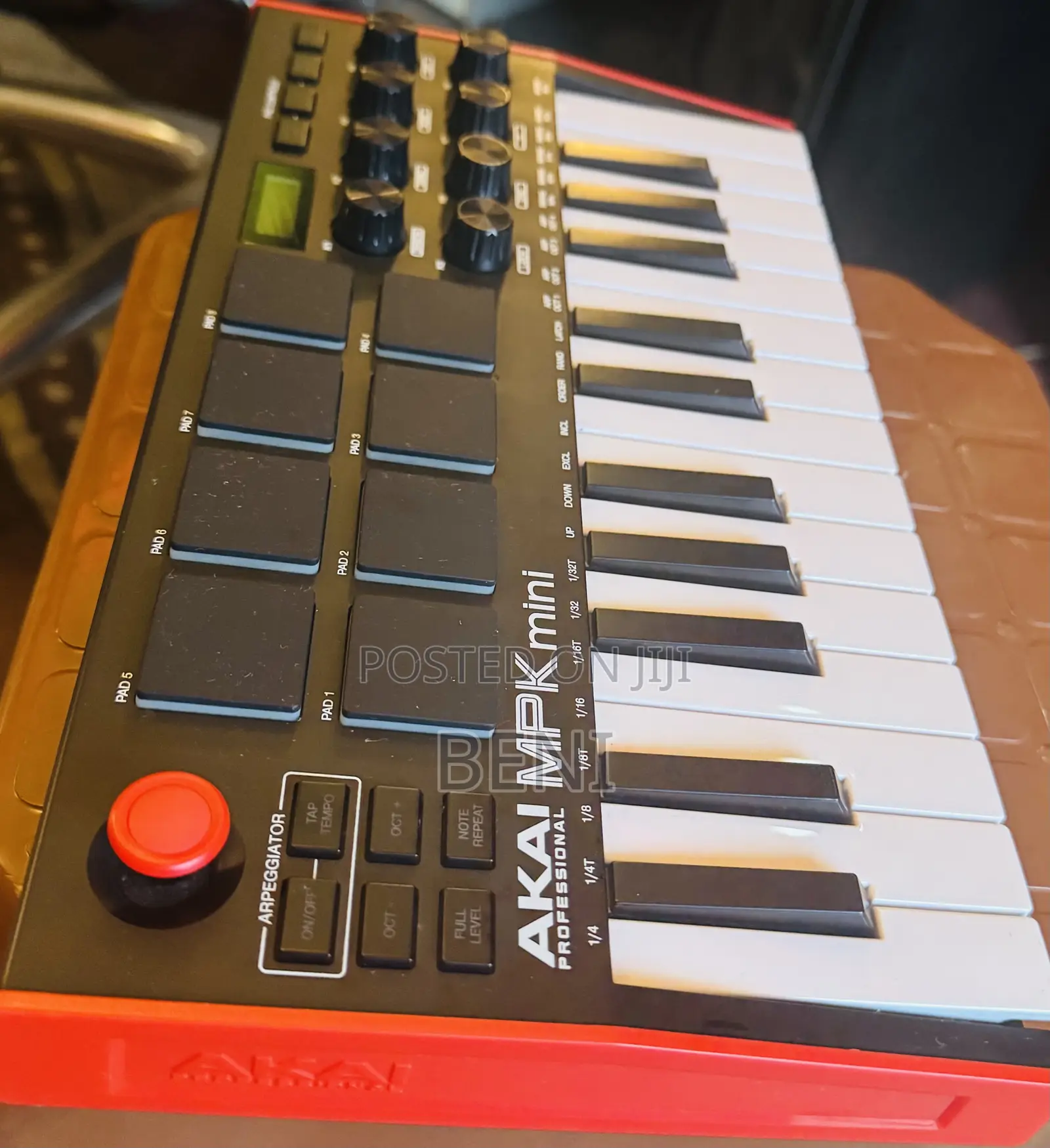 Akai Midi Keyboard