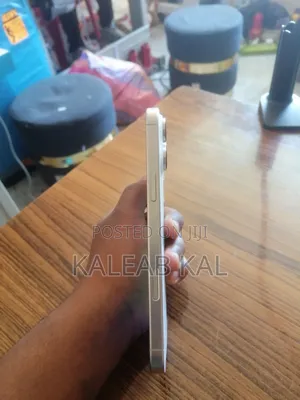 New Apple iPhone 16 Pro Max 512 GB White