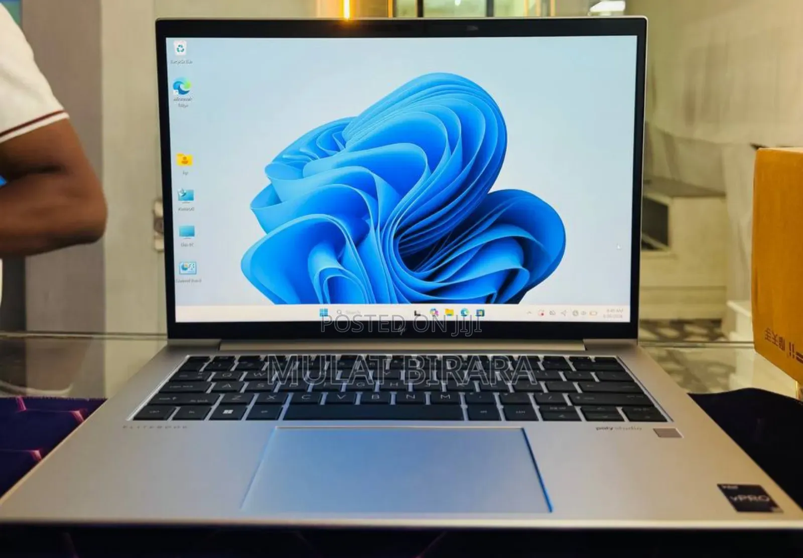 New Laptop HP EliteBook 840 G10 16GB Intel Core i7 SSD 512GB