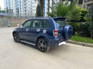 Toyota RAV4 2.0 D 2002 Blue
