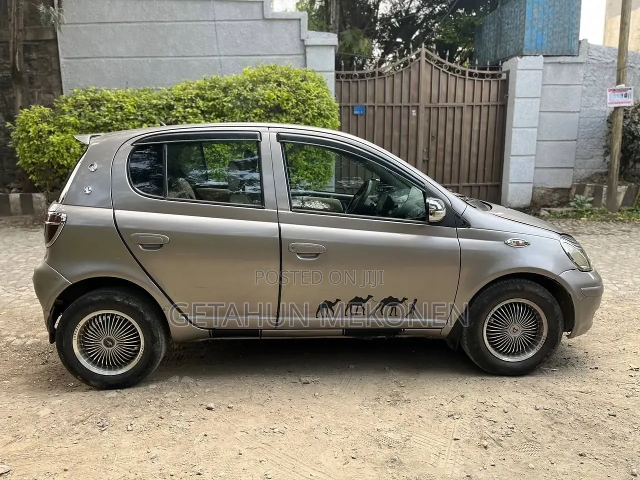 Toyota Yaris 2003 Gold