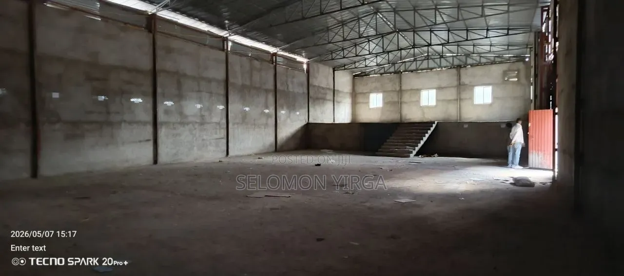 ለክራይ የቀረ መጋዘን 500ካሬ
