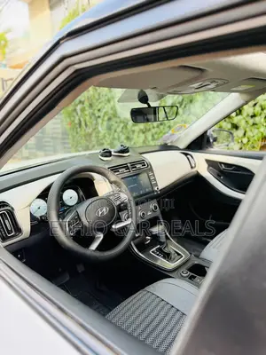 Hyundai Creta 2024 White