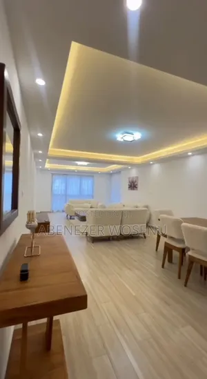Furnished 3bdrm Apartment in ካሳንችስ, Arada for sale