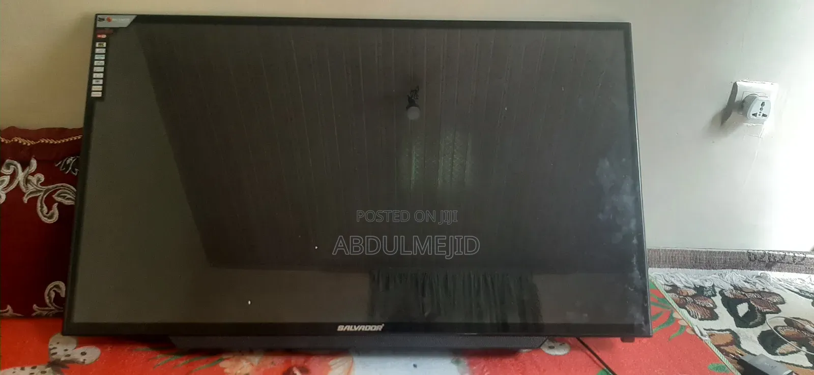 Salvador 43 Inchi Double Glass Smart Android Tv