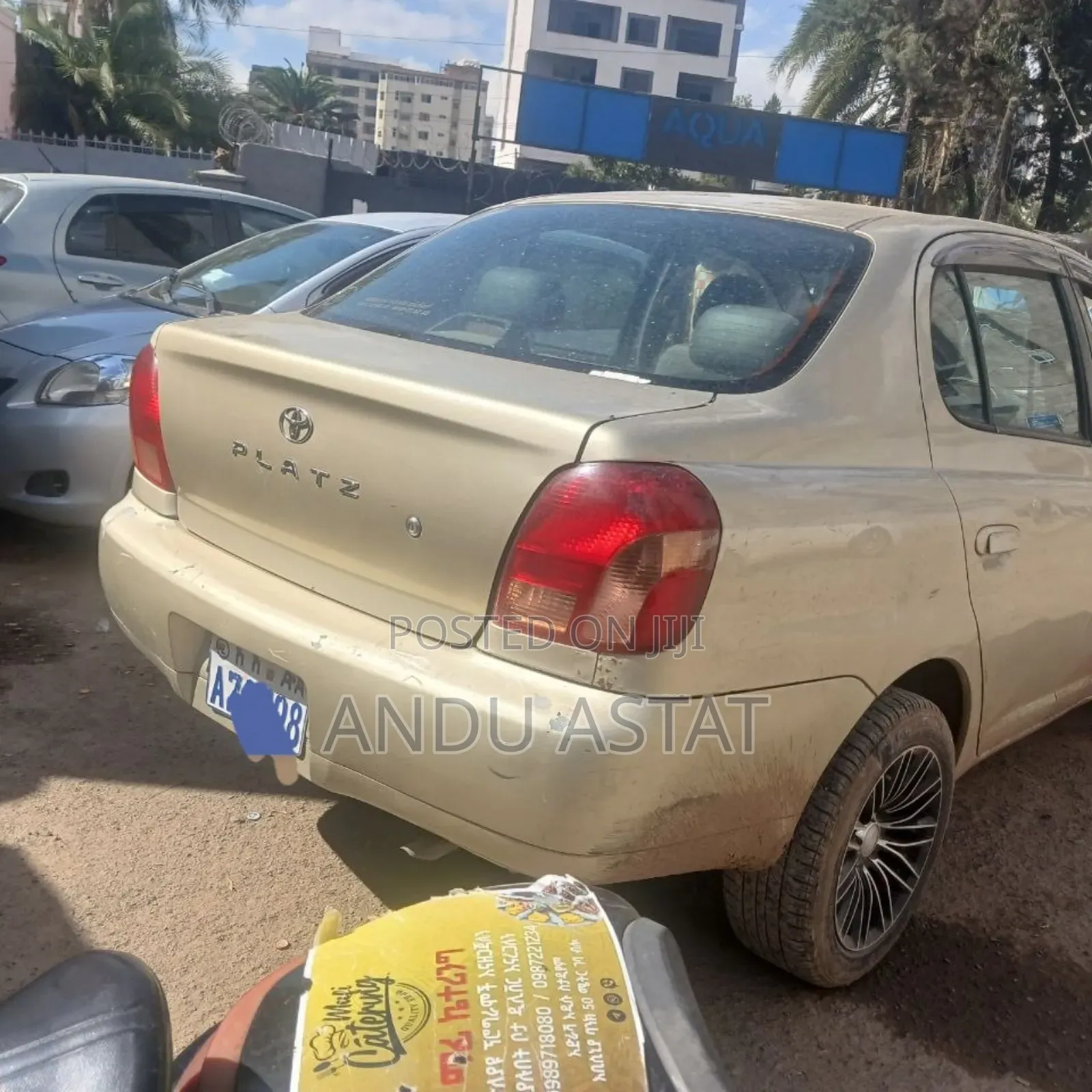 Toyota Platz 1.0 FWD 2002 Gold