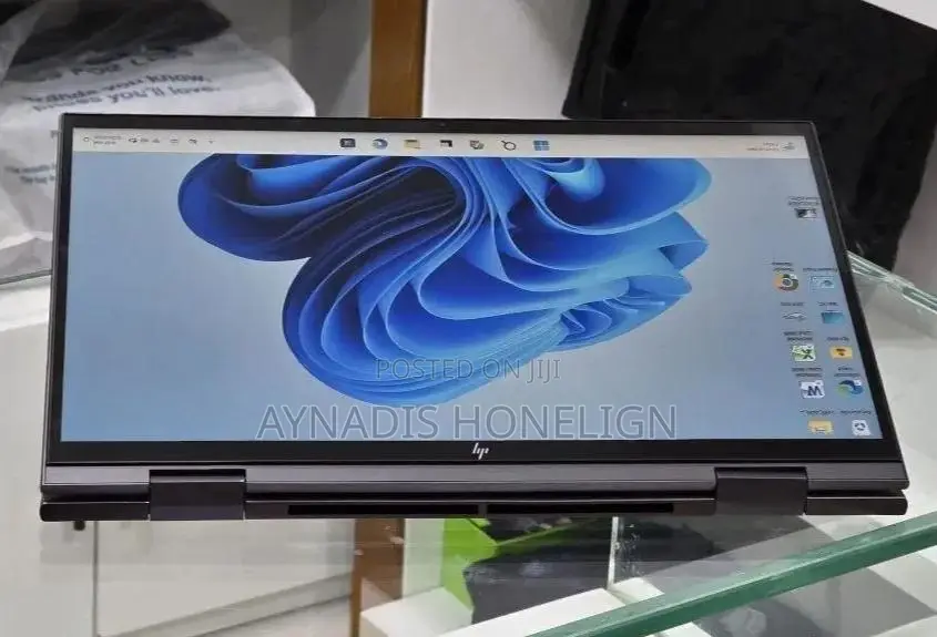 New Laptop HP Envy X360 16GB Intel Core i7 SSD 1T