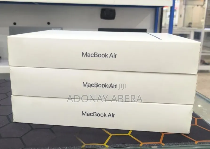 New Laptop Apple MacBook Air 2026 M5 13-inch 16GB Apple M5 SSD 512GB