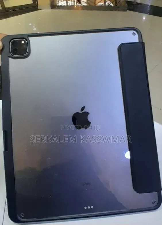 New Apple iPad Pro 1 TB Gray