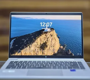 New Laptop HP EliteBook 640 G9 16GB Intel Core i7 SSD 512GB