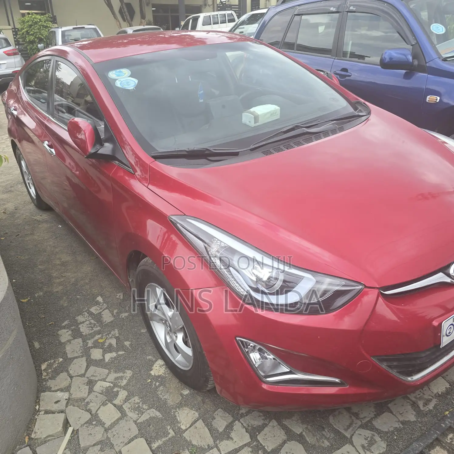 Hyundai Avante 2014 Red