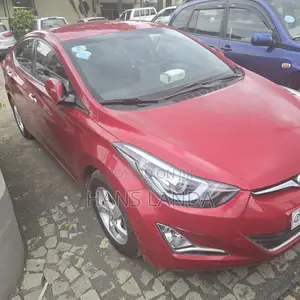Hyundai Avante 2014 Red