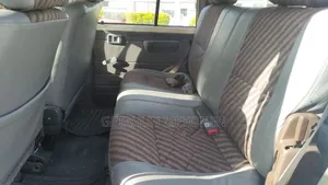 Toyota Land Cruiser 2011 White