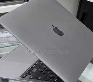New Laptop Apple MacBook Air 2020 M1 8GB Apple M1 SSD 256GB