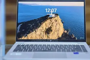 New Laptop HP EliteBook 640 G9 16GB Intel Core i7 SSD 512GB