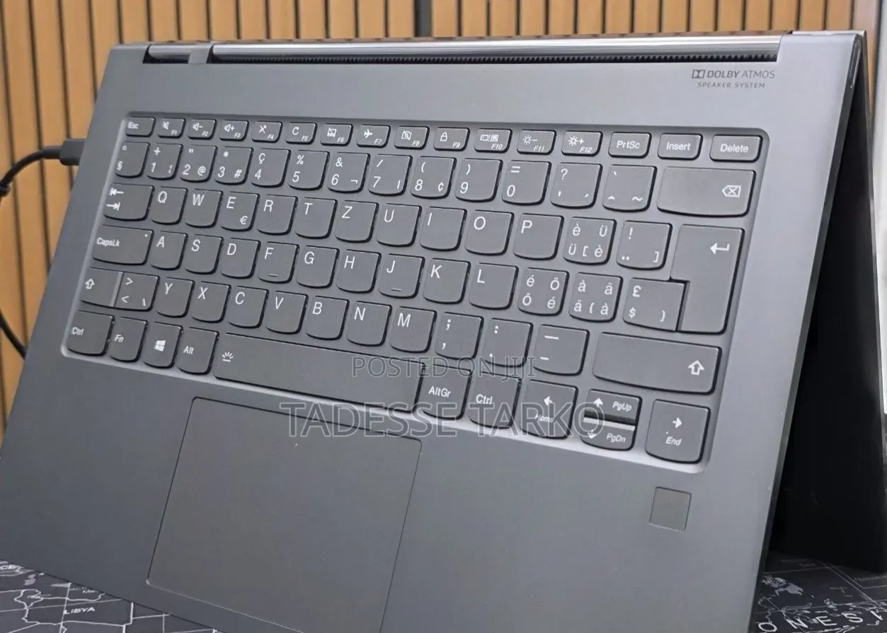 New Laptop Lenovo Yoga C930 16GB Intel Core i7 SSD 256GB