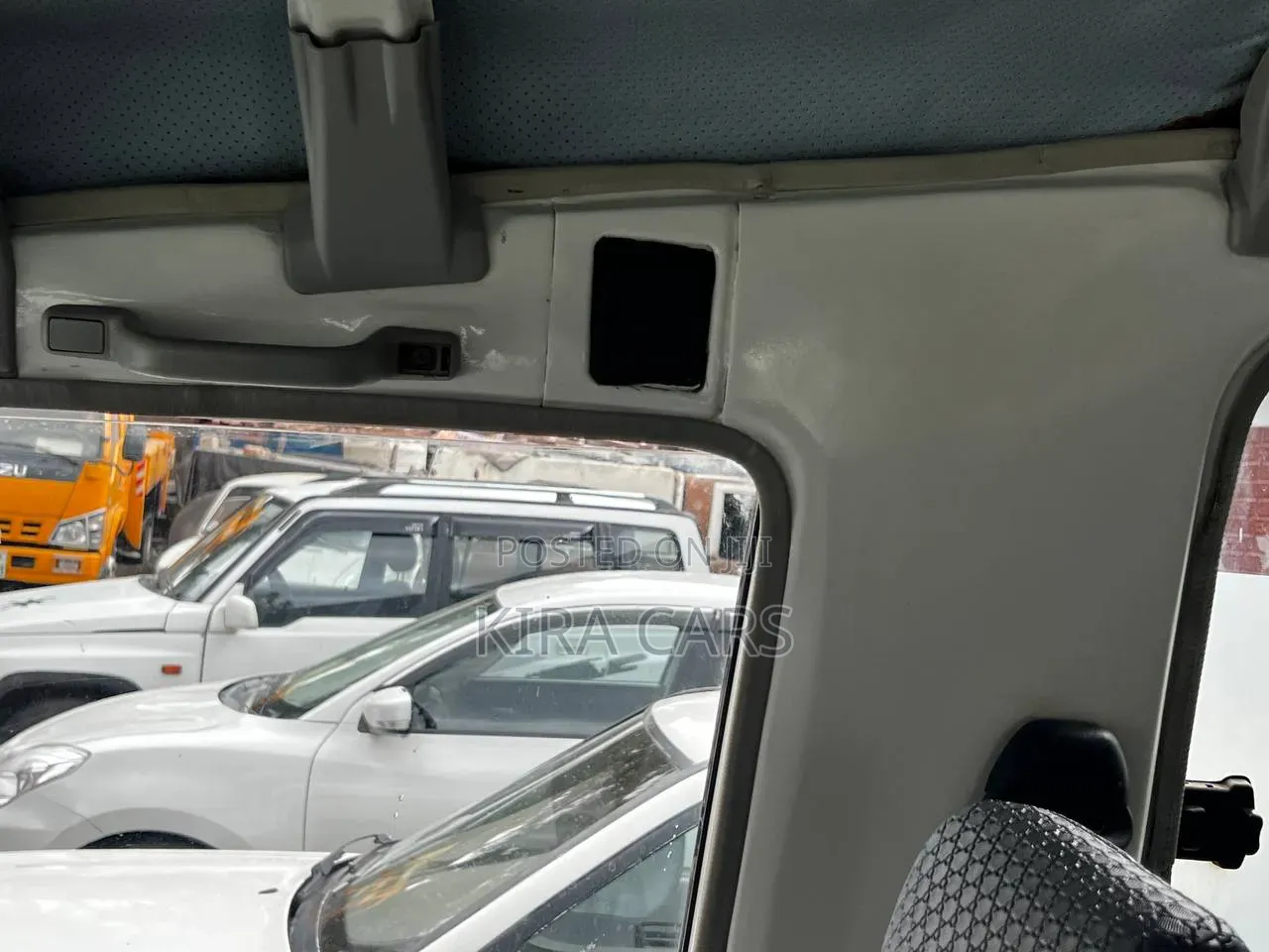 Toyota Land Cruiser 2010 White