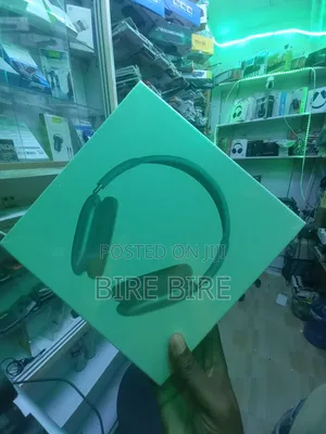 Headphones Apl