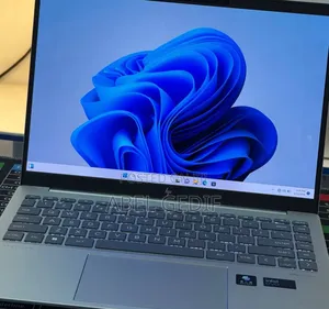 New Laptop HP Pavilion 14 32GB Intel Core Ultra 7 SSD 1T