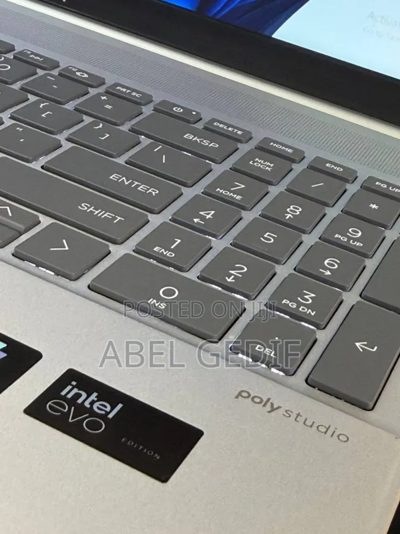 New Laptop HP Pavilion 15 16GB Intel Core Ultra 7 SSD 1T
