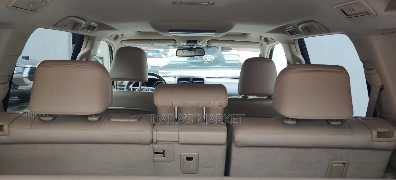 Toyota Land Cruiser 2013 Black