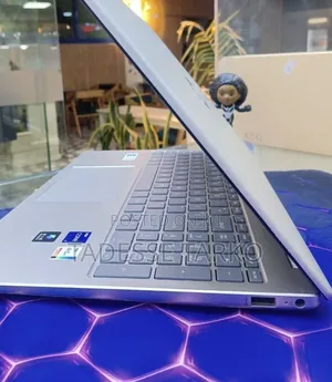New Laptop HP Stream Notebook 16GB Intel Core i7 SSD 1T