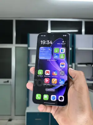 New Oppo Reno13 256 GB Black