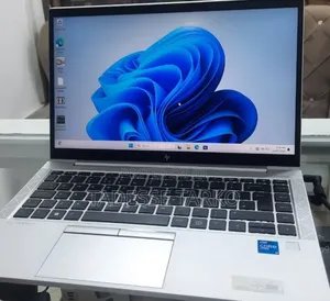 New Laptop HP EliteBook 840 G8 16GB Intel Core i5 SSD 512GB
