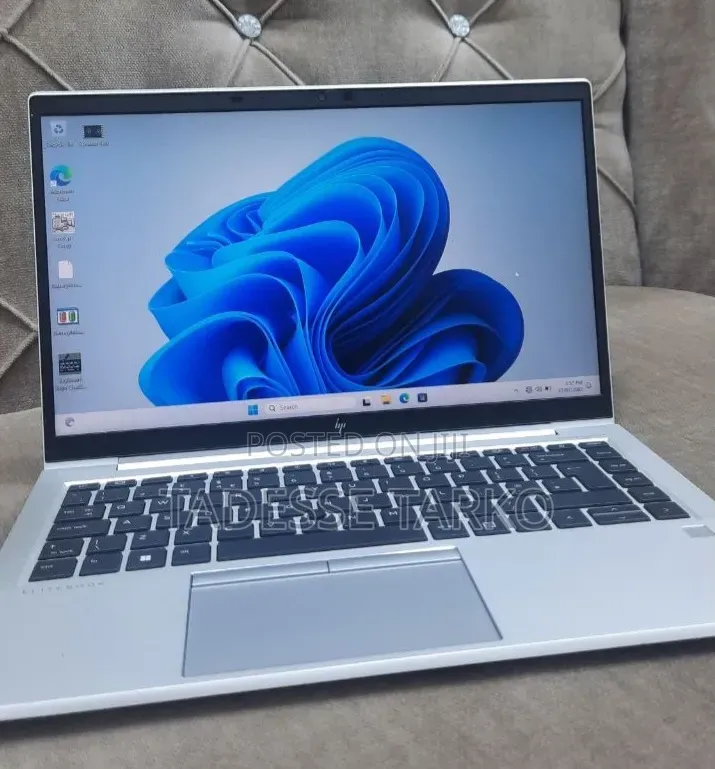New Laptop HP EliteBook 840 G8 16GB Intel Core i7 SSD 512GB