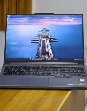 New Laptop Lenovo Legion 5 16GB AMD Ryzen 7 SSD 1T
