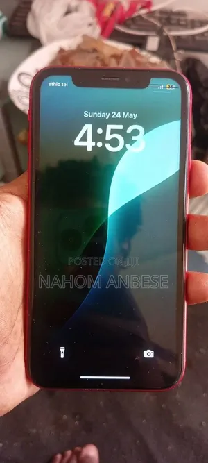 Apple iPhone XR 128 GB Red