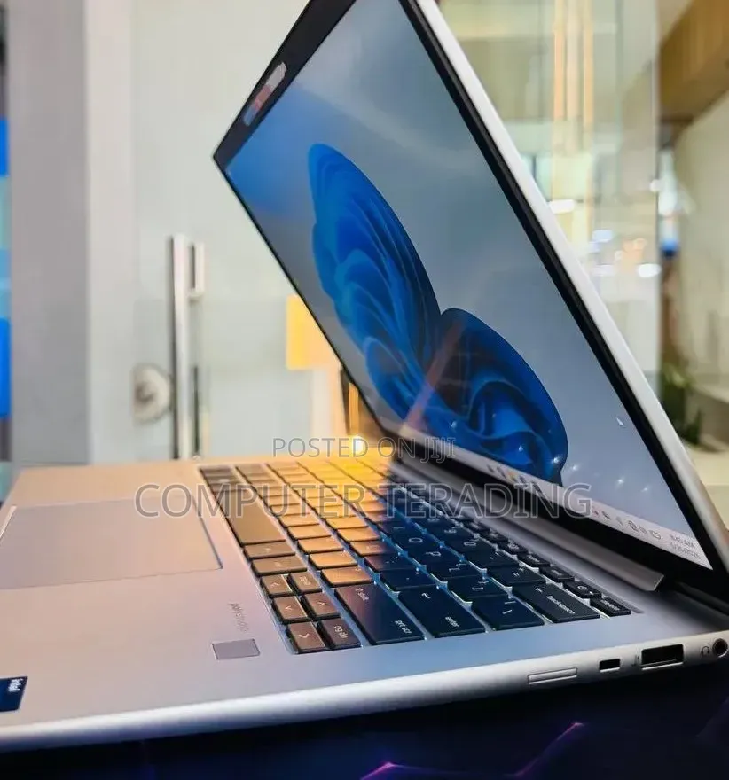 New Laptop HP EliteBook 840 G10 16GB Intel Core i7 SSD 1T
