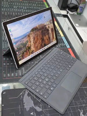 New Laptop Microsoft Surface Pro 7+ 16GB Intel Core i7 SSD 512GB