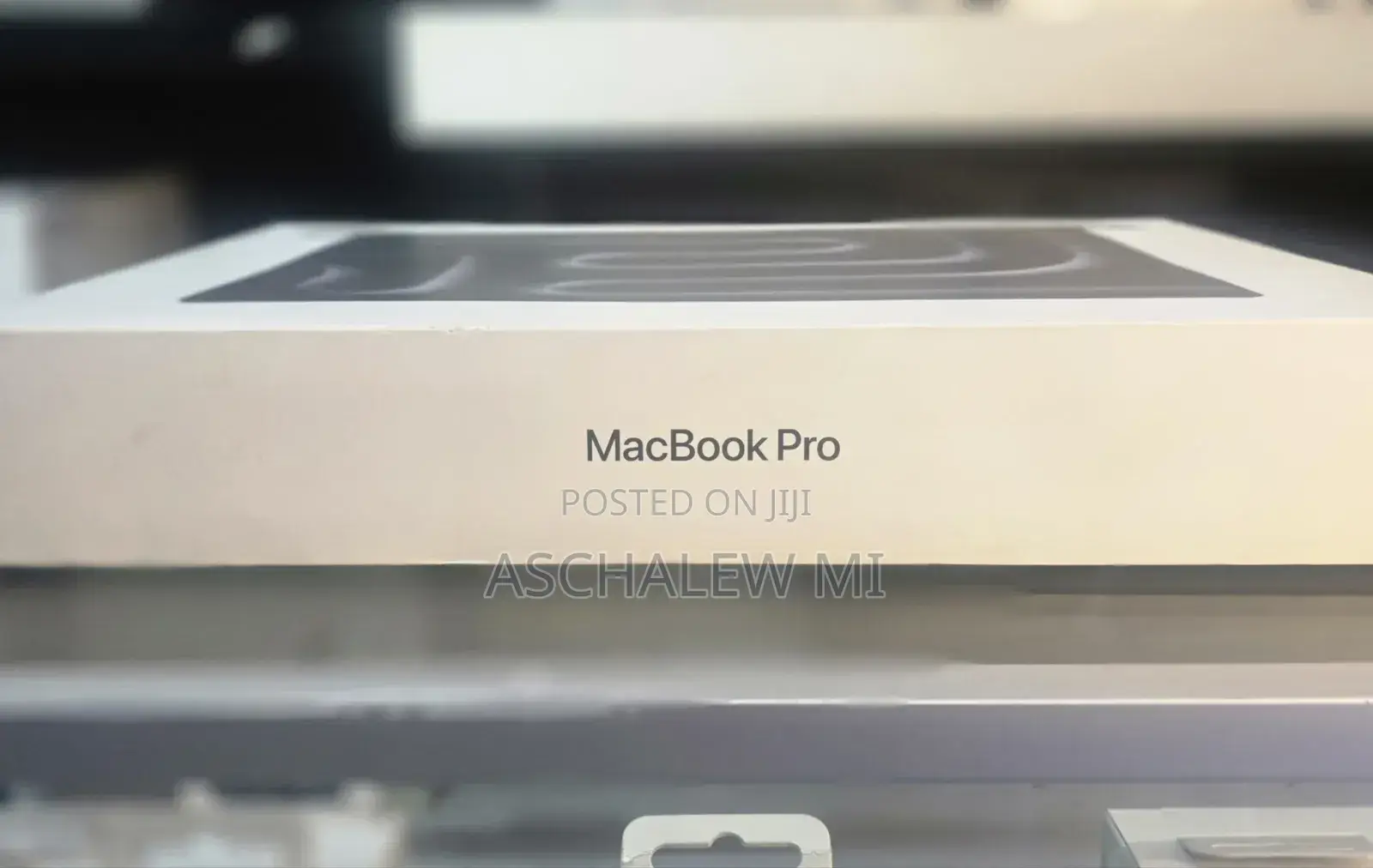 New Apple MacBook Pro 2023 M3 Max 16-inch 36GB Apple M3 Max SSD 1T