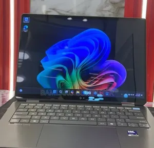 New Laptop HP OmniBook Ultra Flip 14" 16GB Intel Core Ultra 7 SSD 1T