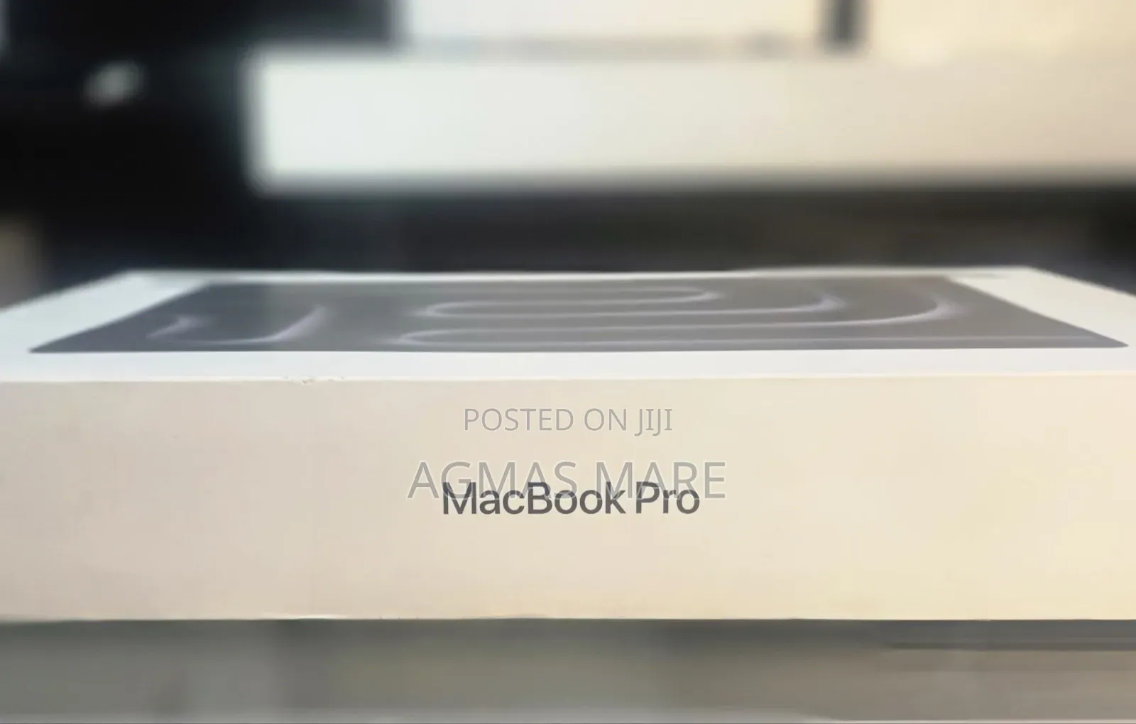 New Apple MacBook Pro 2024 M3 Max 16-inch 36GB Apple M3 Max SSD 1T