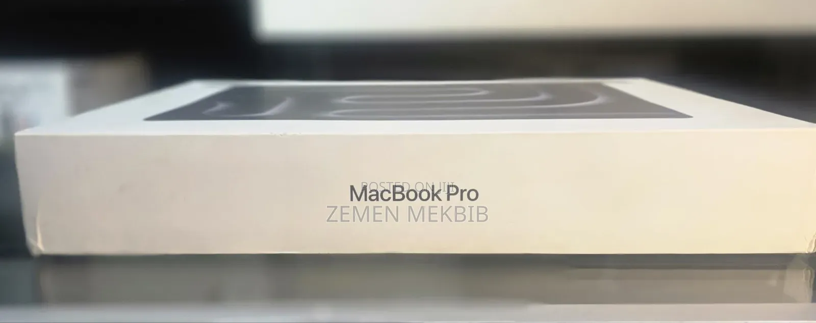 New Apple MacBook Pro 2024 M3 Max 16-inch 36GB Apple M3 Max SSD 1T