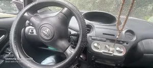 Toyota Vitz 2004 Green
