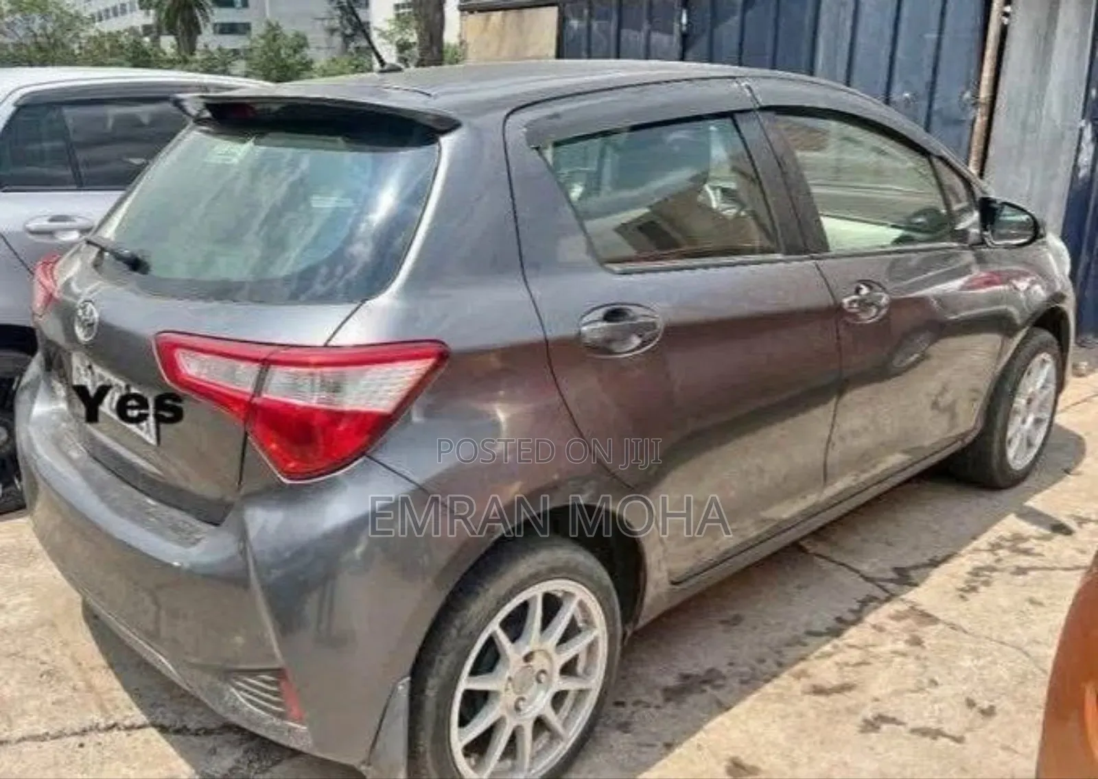 Toyota Yaris 2018 Gray
