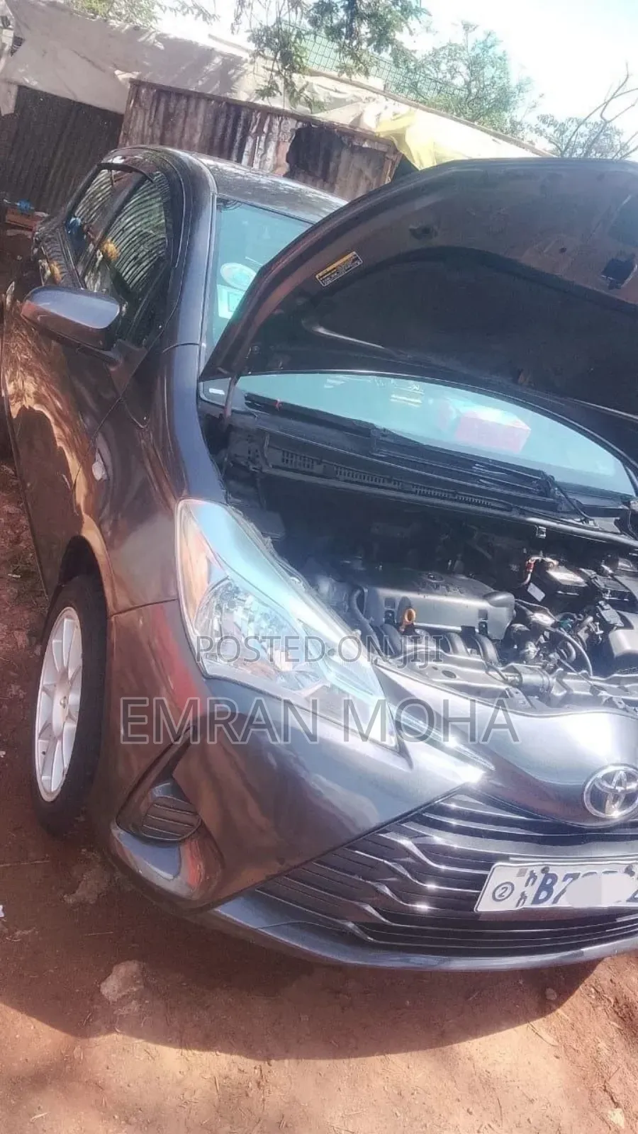 Toyota Yaris 2018 Gray